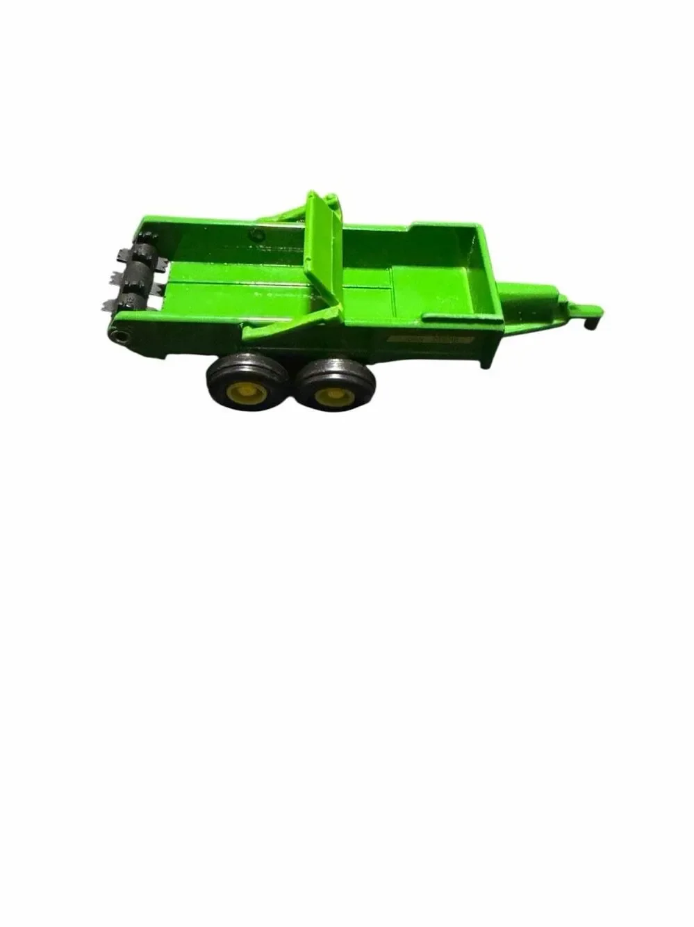 Ertl 1:64 John Deere Diecast Manure Spreader